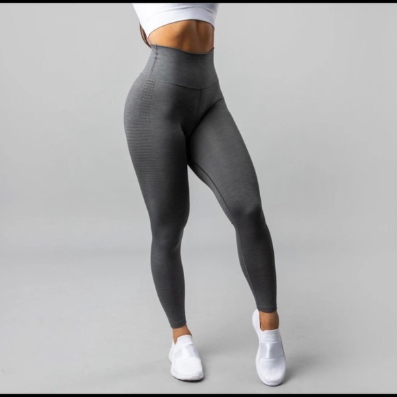 Alphalete Pants - Alphalete Halo Leggings